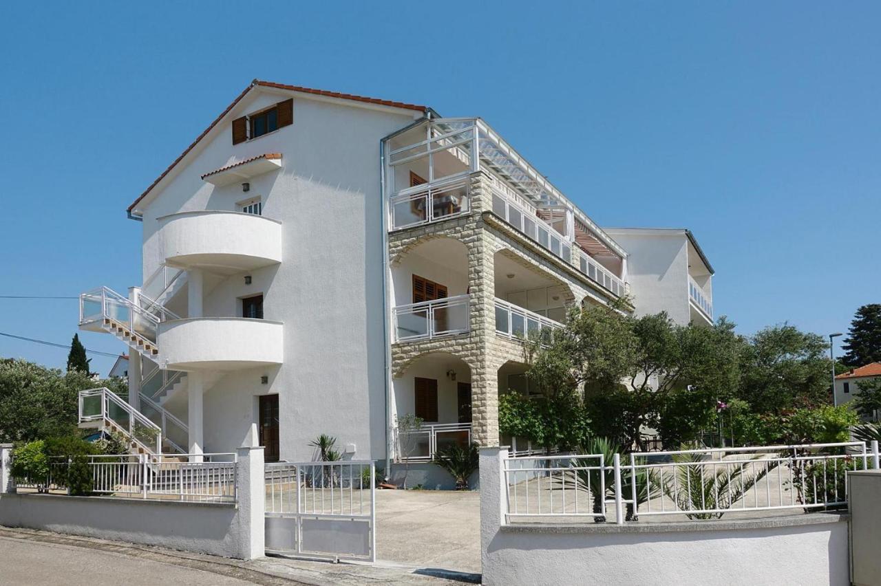 Apartments Adelheid In Biograd, Close To The Beach Біоград-на-Мору Екстер'єр фото