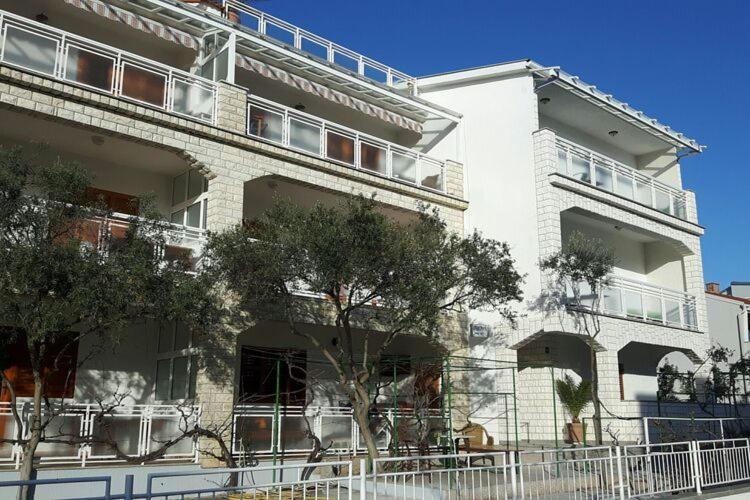 Apartments Adelheid In Biograd, Close To The Beach Біоград-на-Мору Екстер'єр фото